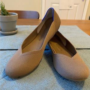 Rothy’s round toe flats in portobello, W11